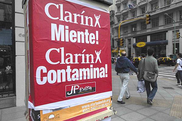 clarínmiente from aporrea.org
