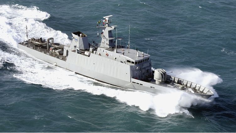 Angola and Brazil have signed an MoU covering the construction for Angola of seven Macaé-class patrol boats. Source: EMGEPRON. – Found in Janes.com Source: http://www.janes.com/article/42853/angola-lines-up-seven-new-patrol-boats-with-brazil  